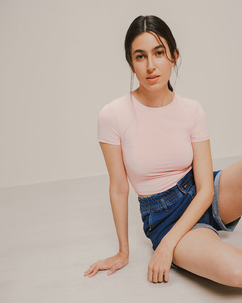Playera Cropped Manga Corta